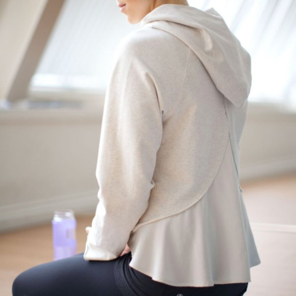 Lululemon Pull Me Over Hoodie Heathered Polar Cream / Polar Cream size 10